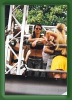 Berlin-LoveParade-2003-37 * 416 x 600 * (38KB)