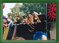 Berlin-LoveParade-2003-61 * 800 x 562 * (61KB)