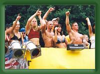Berlin-LoveParade-2003-73 * 800 x 569 * (64KB)