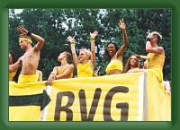 Berlin-LoveParade-2003-79 * 800 x 558 * (68KB)